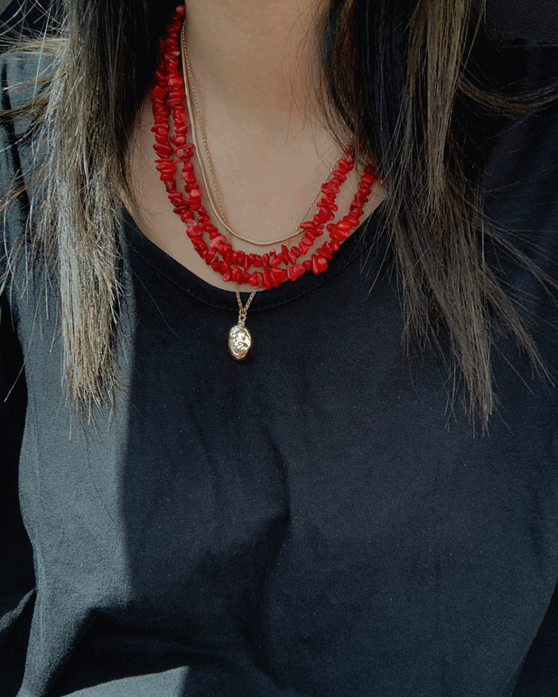 [MADE] CORAL RED NECKLESS